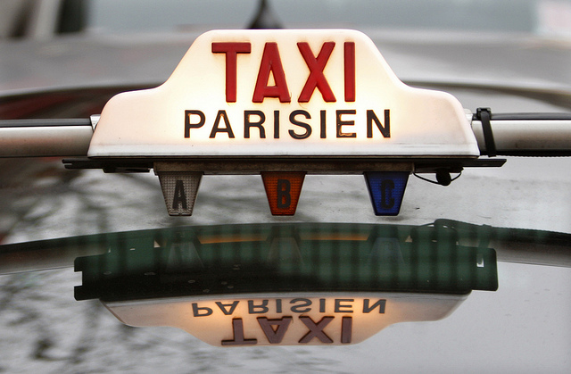 UberPop : quand les taxis s’en prennent aux Français de la débrouille