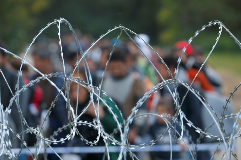 Migrants: la CE ouvre une procédure à l'encontre de la Hongrie