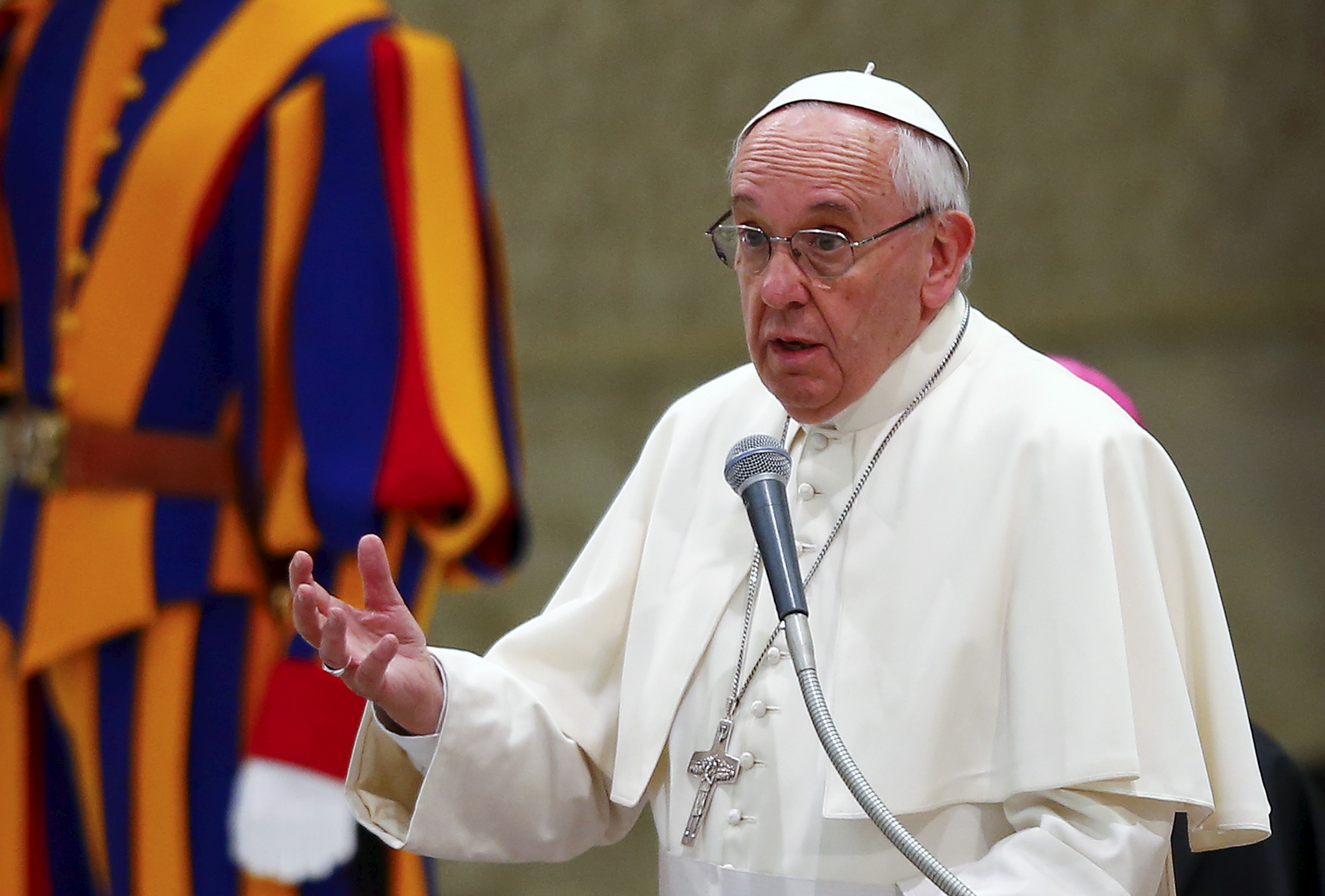 Le pape réclame un assouplissement des lois sur les migrants