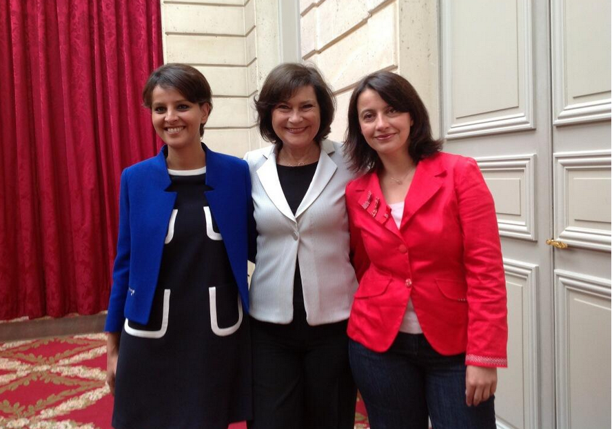 Bleu, blanc, rouge pour trois Ministres
