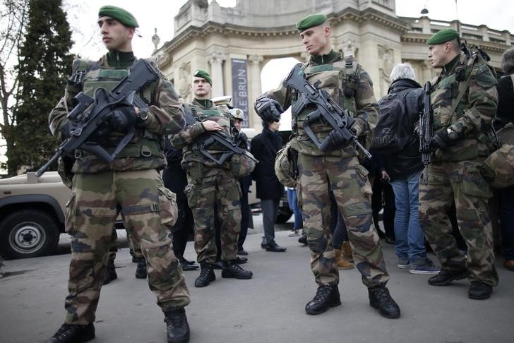 Plus de 100.000 policiers et gendarmes mobilisés en France