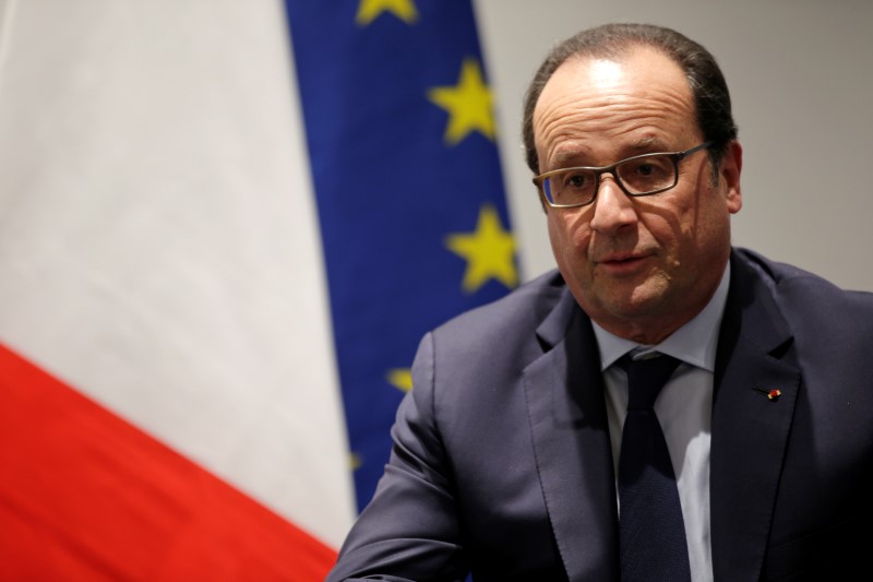 François Hollande précise les contours du service civique