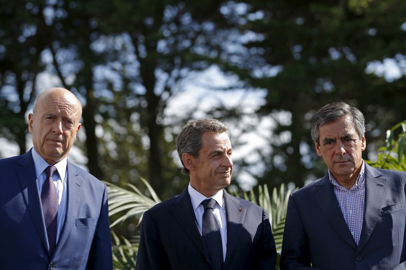 Les concurrents de la primaire à droite à la course aux voix