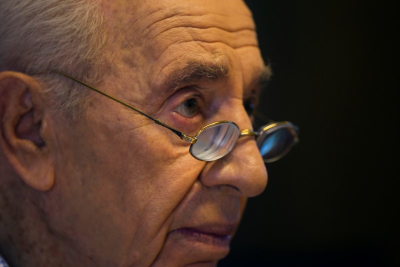 L'ex-président israélien Shimon Peres hospitalisé