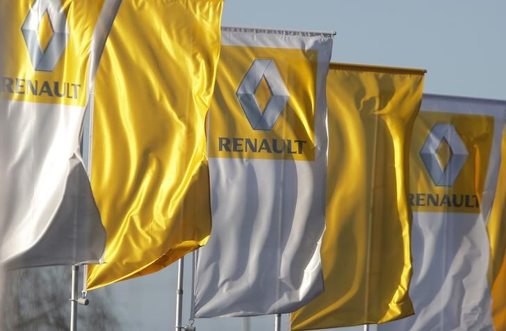 FO accuse la CGT d'avoir fragilisé Renault