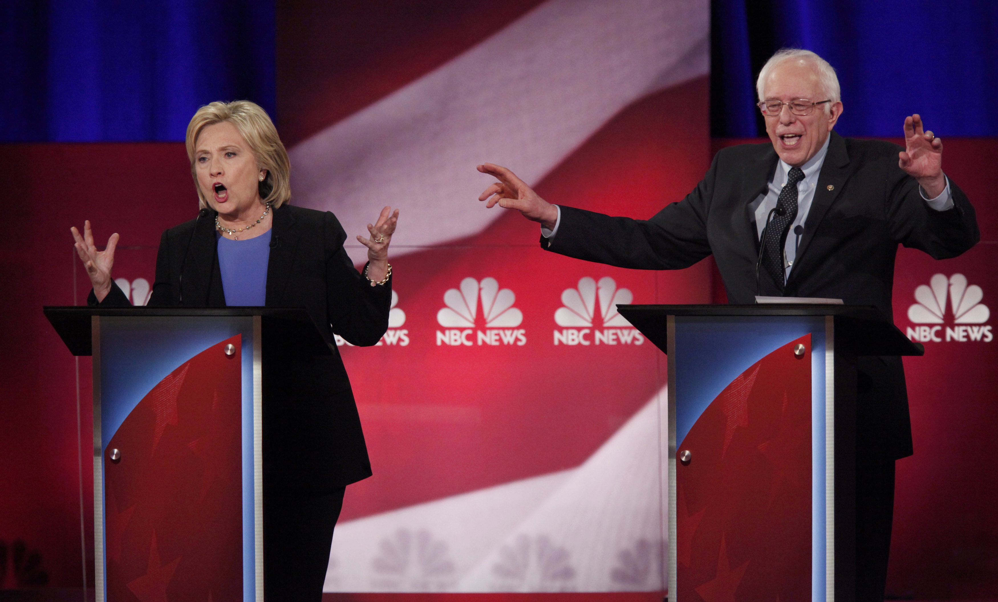 Débat houleux entre Hillary Clinton et Bernie Sanders
