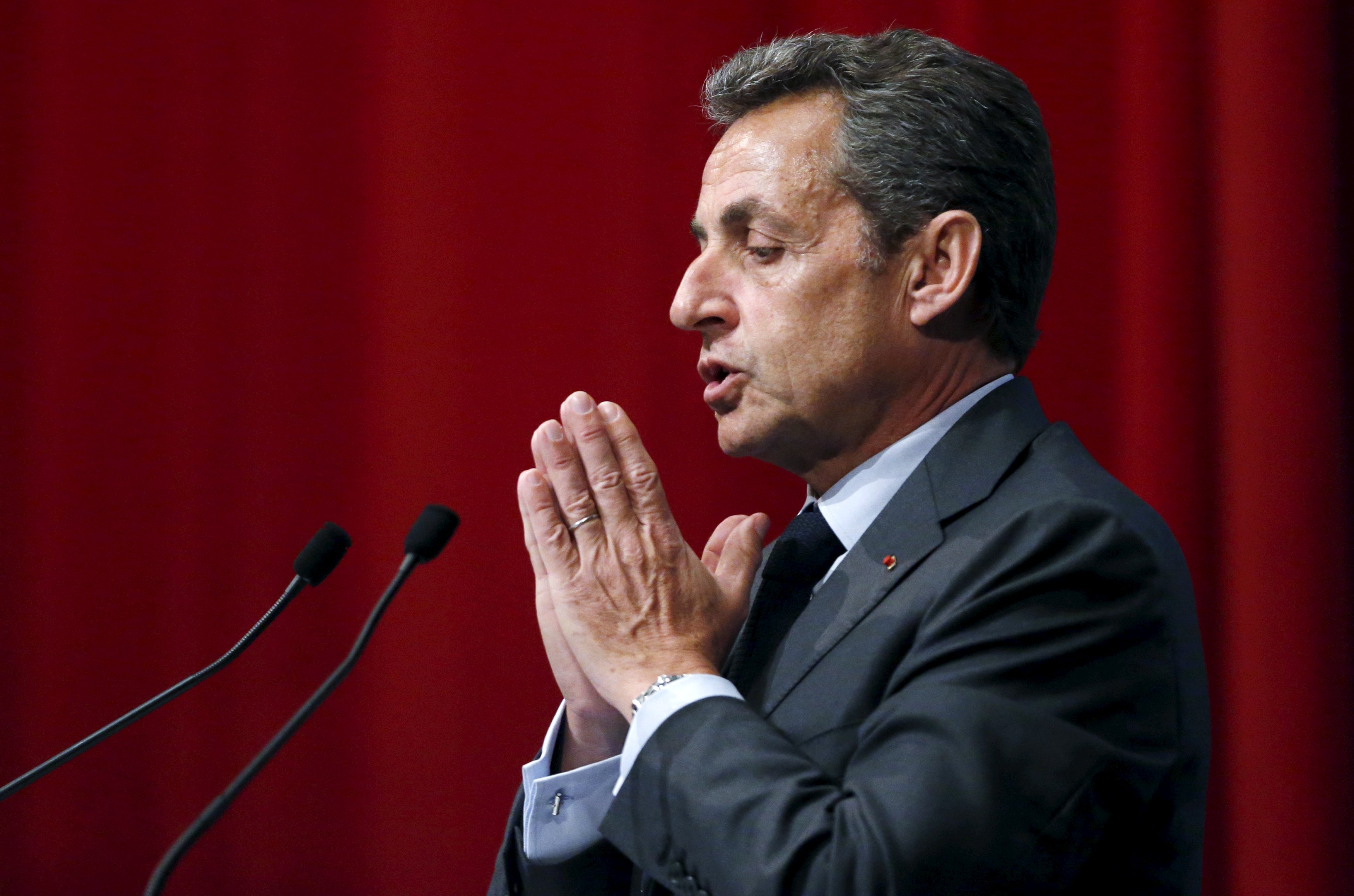 Sarkozy promet un bilan de ses "erreurs" et de ses "réussites"