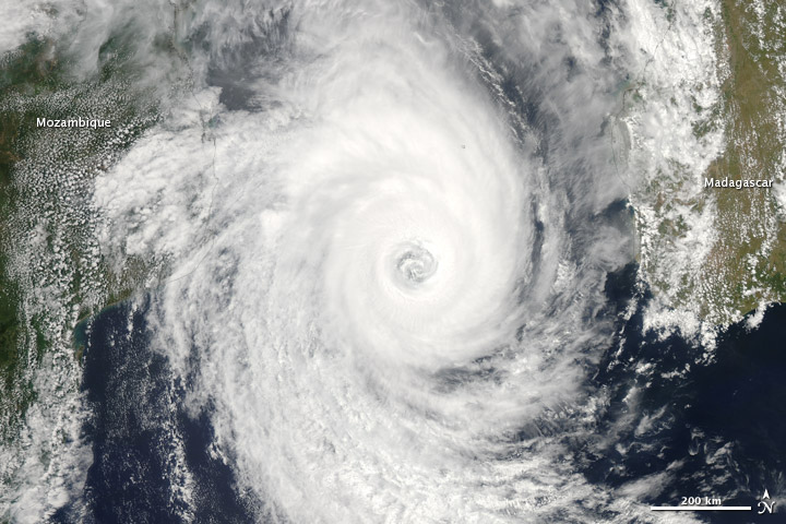 Christian, Katrina ou Xynthia : qui décide du nom des tempêtes ?