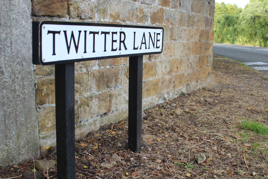 Le Tweet clash… politique !